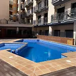 Ikebana - Modern With Parking & Swimming Pool *